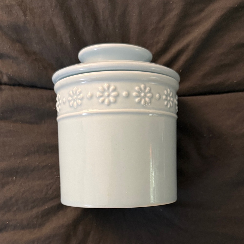 Light Blue Floral Butter Bell with Lid